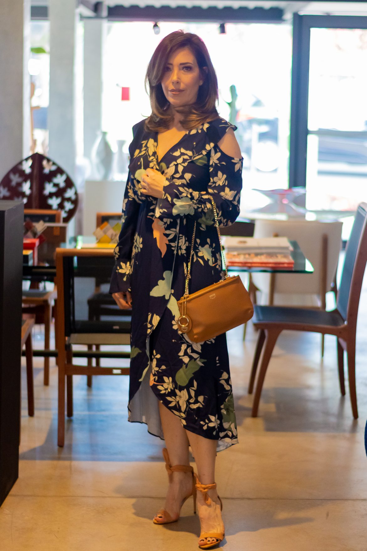 Meu look: Vestido estampa floral + Sandalia Isabelli
