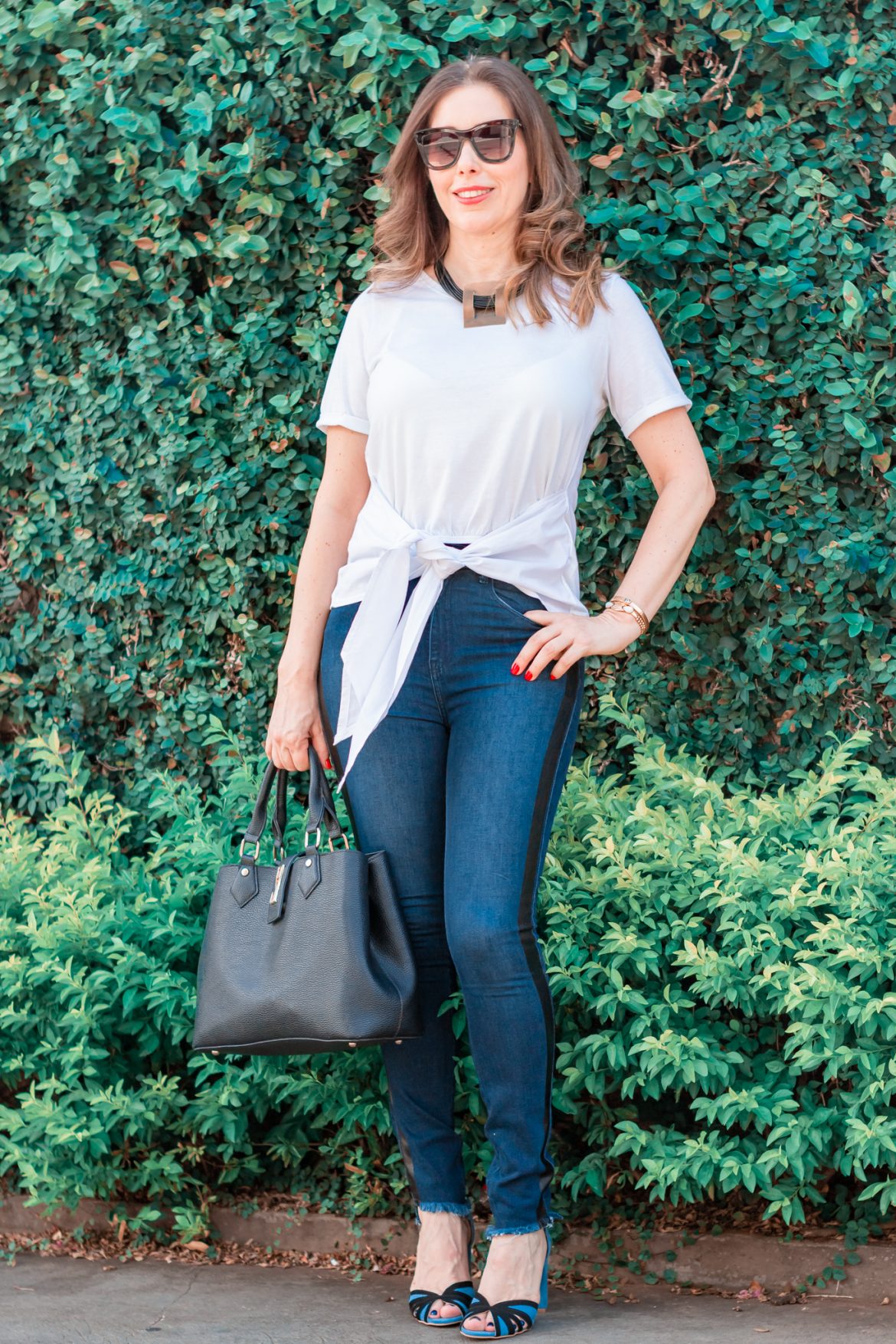 Jeans + t-shirt não tem erro!