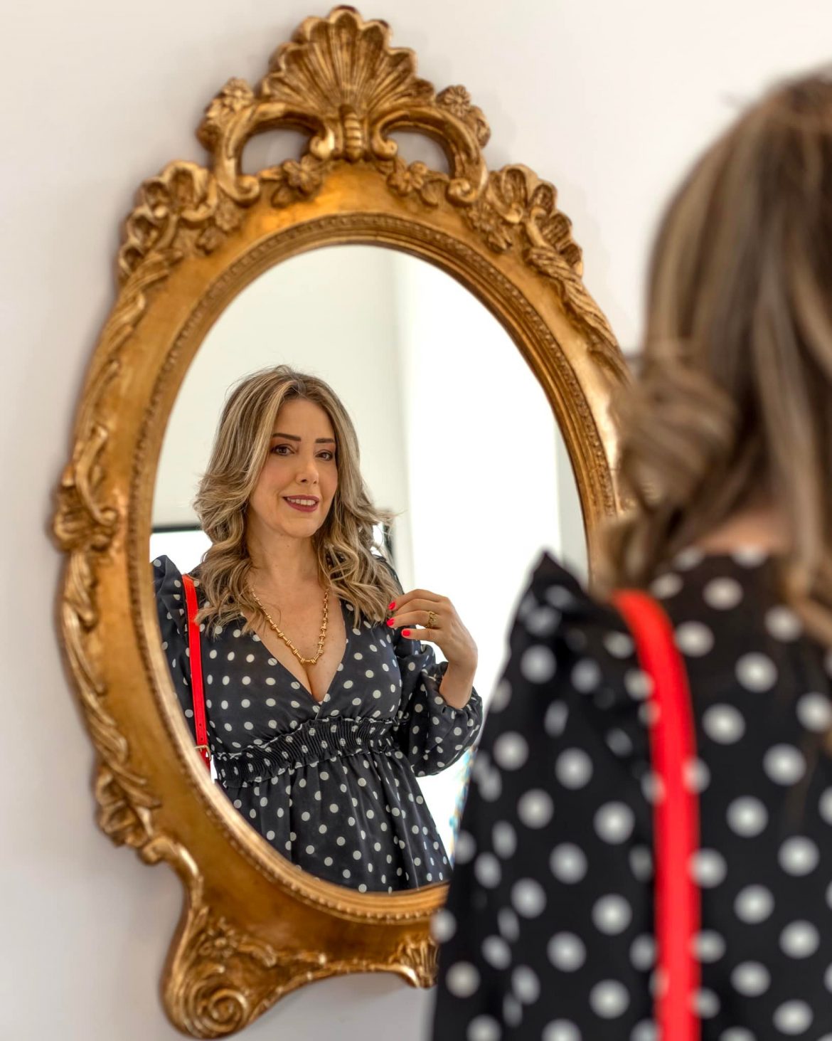 Espelho vitoriano na decoração